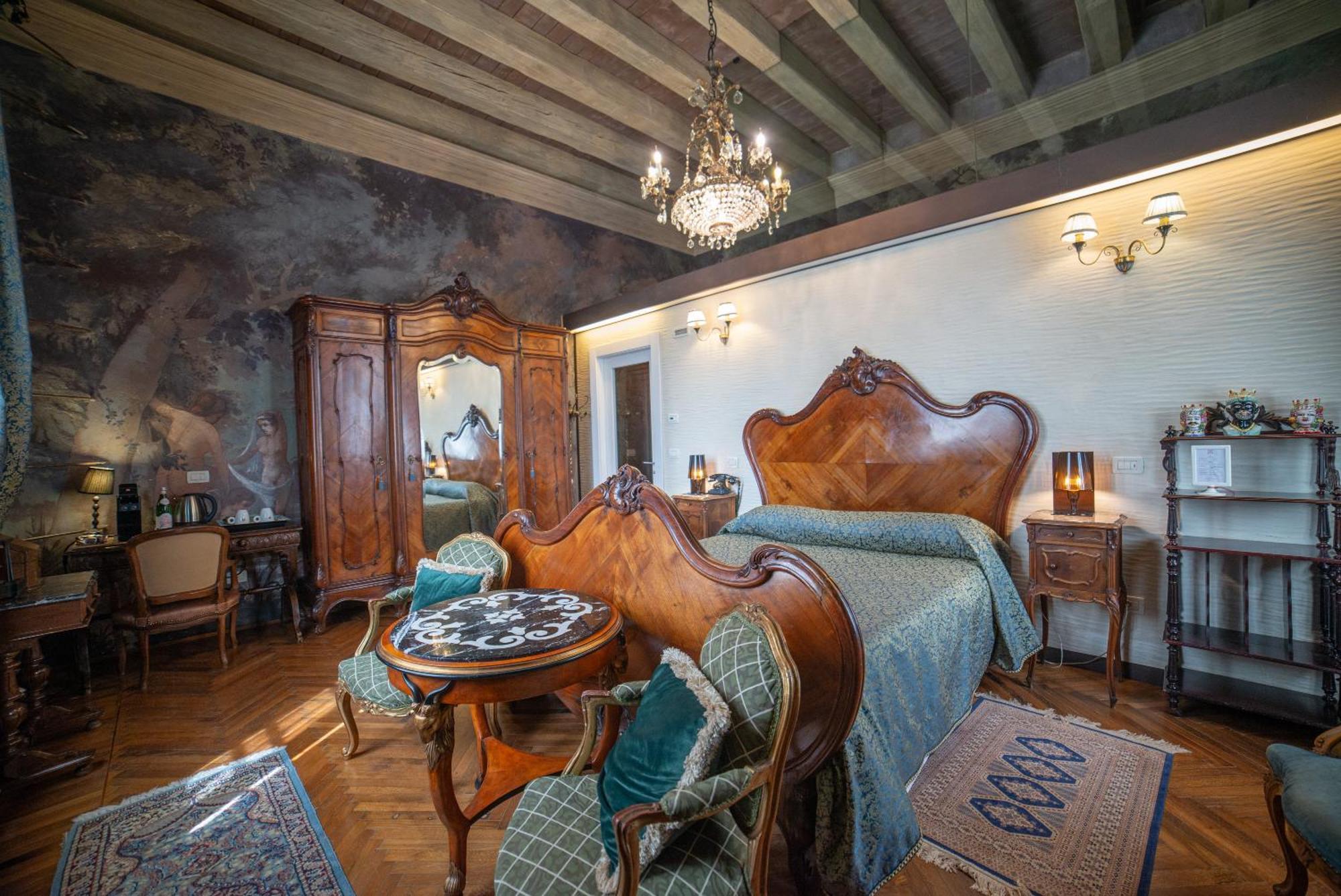 Relais Castello Bevilacqua Exteriör bild