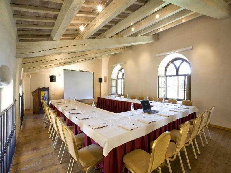 Relais Castello Bevilacqua Exteriör bild